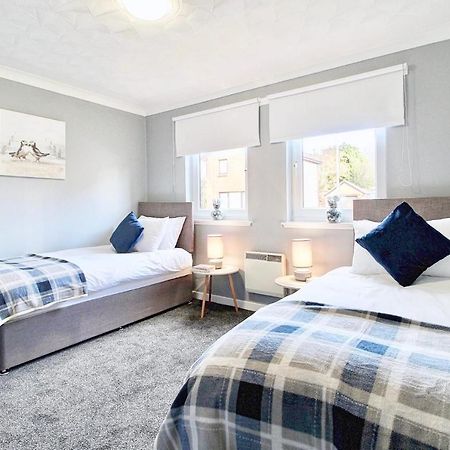Railroad Apartment Уишоу Екстериор снимка