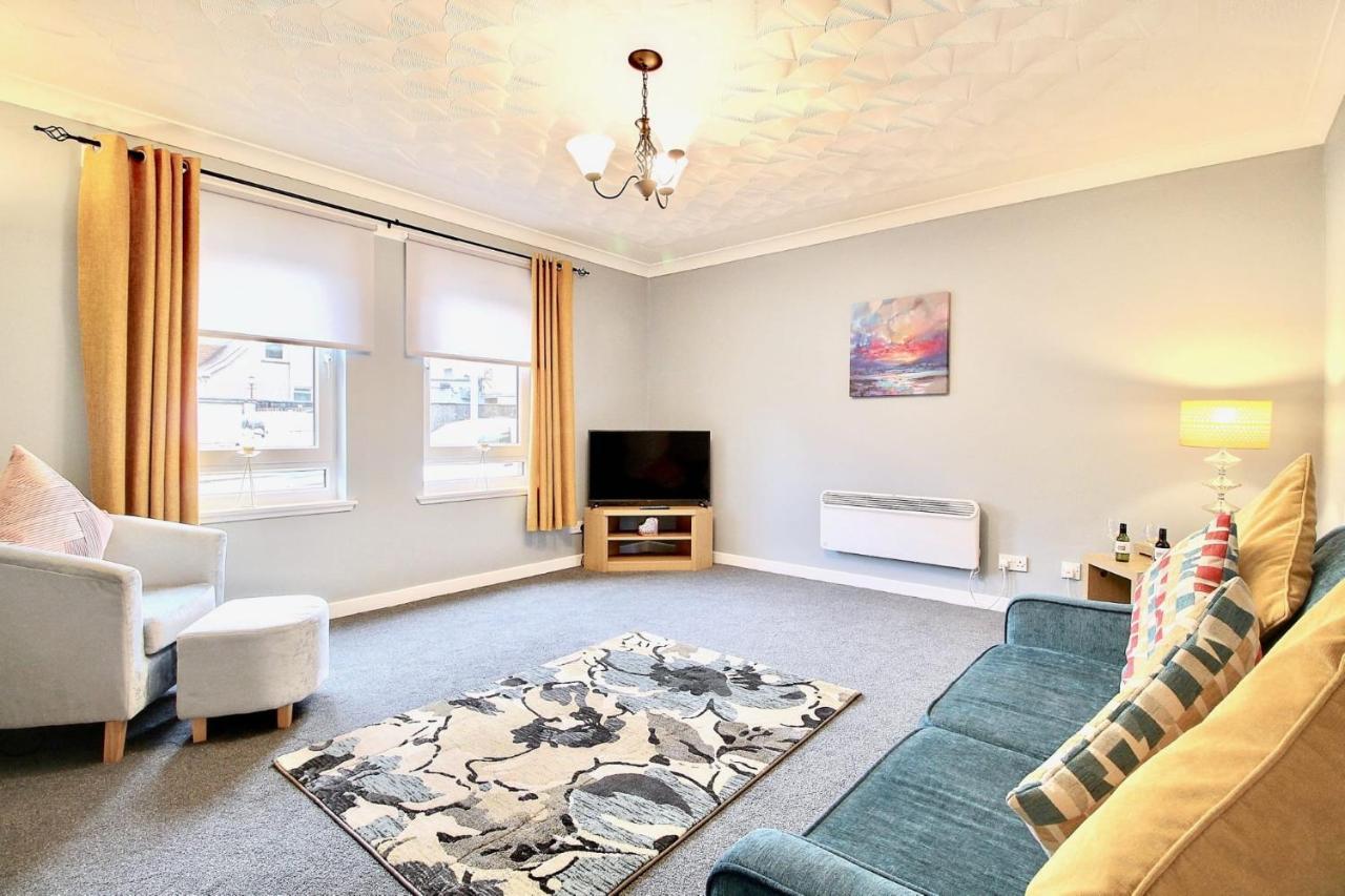 Railroad Apartment Уишоу Екстериор снимка